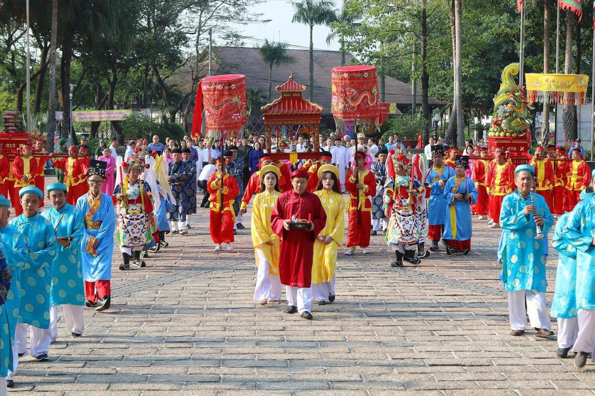 Vietnam traditions: Exploring the rich cultural heritage of a timeless nation