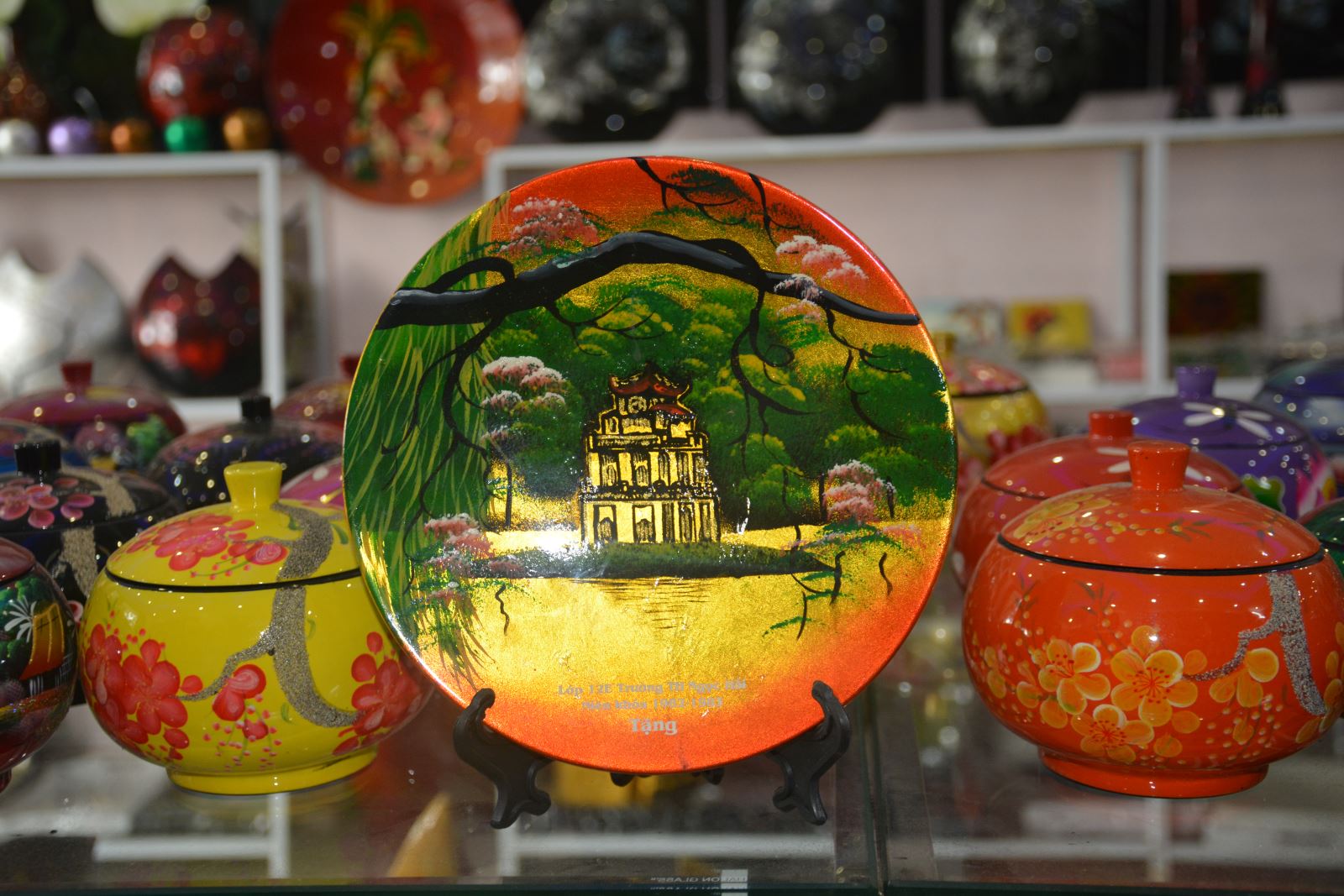 Vietnam lacquerware: The timeless art that defines Vietnamese elegance