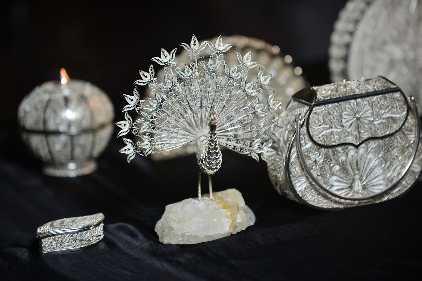 Vietnam traditional handicrafts – Timeless artistry illuminating the world