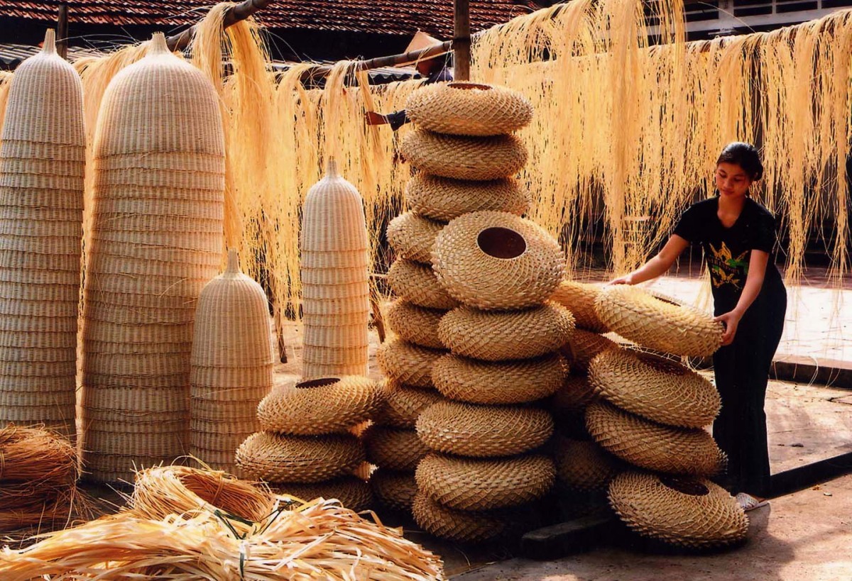 Vietnam traditional handicrafts – Timeless artistry illuminating the world