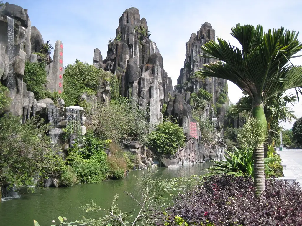 Vietnamese history: A 4000-year tale of resilience, resistance, and cultural identity
